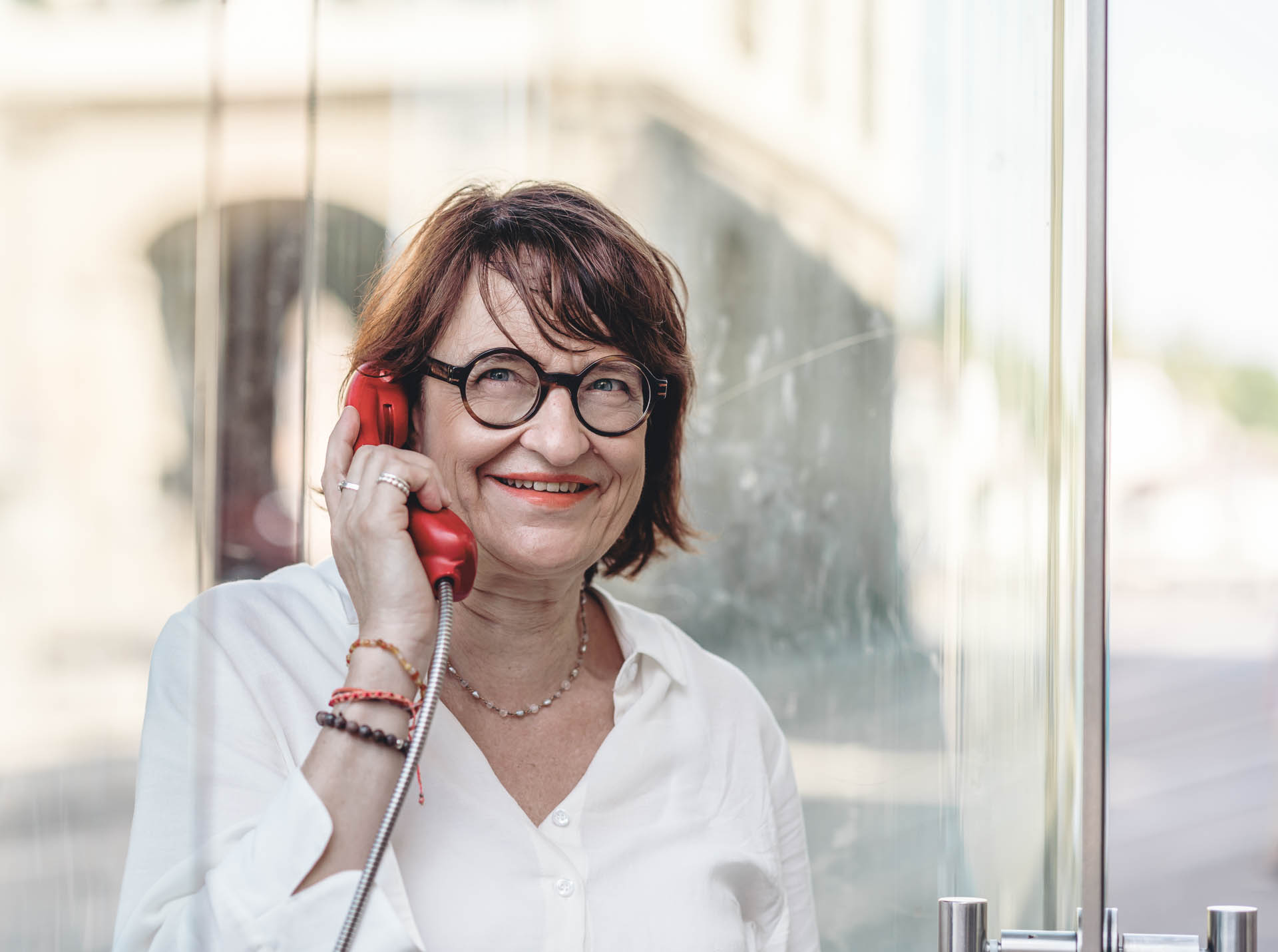 Christa Uehlinger Contact